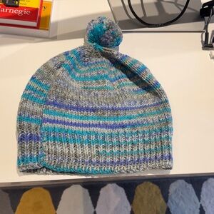 Girls/womens Hat With Puff